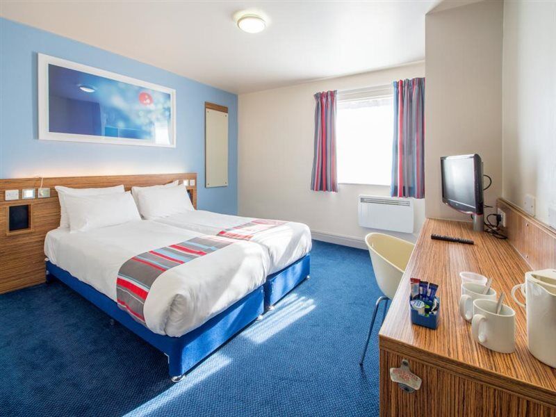 Travelodge Wincanton Exterior photo